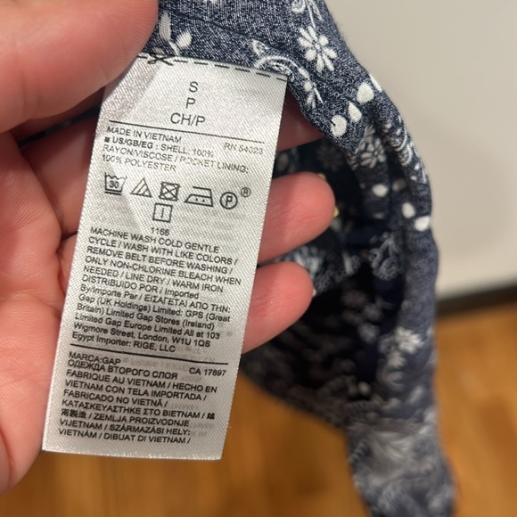 Gap Handkerchief hem button front midi dress navy white botanical foliage print - Picture 8 of 8